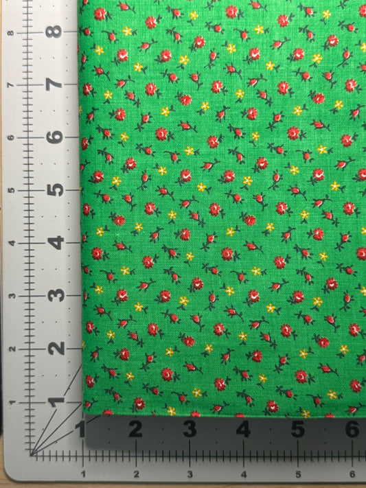Vintage Fabric - Green Background Floral