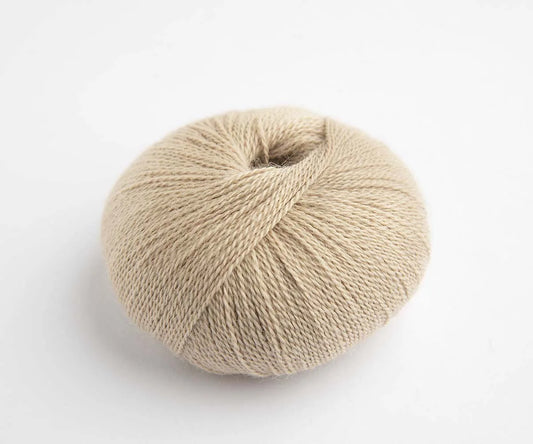 Buttermilk | Yarnalia Joy 100% Baby Alpaca Yarn