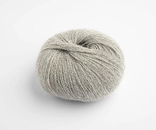 Silver Dream | Yarnalia Joy 100% Baby Alpaca Yarn
