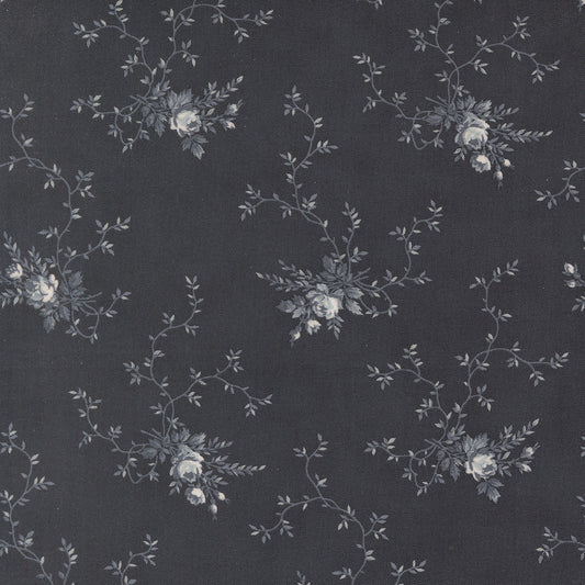 Breathtaking Blues Midnight Quilting Fabric 44402 15