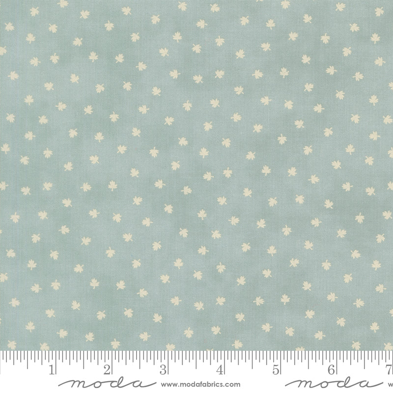 Breathtaking Blues Sky Quilting Fabric 44408 13