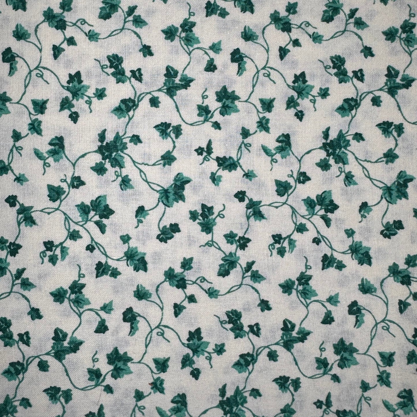 Vintage Fabric - Ivy Leaves